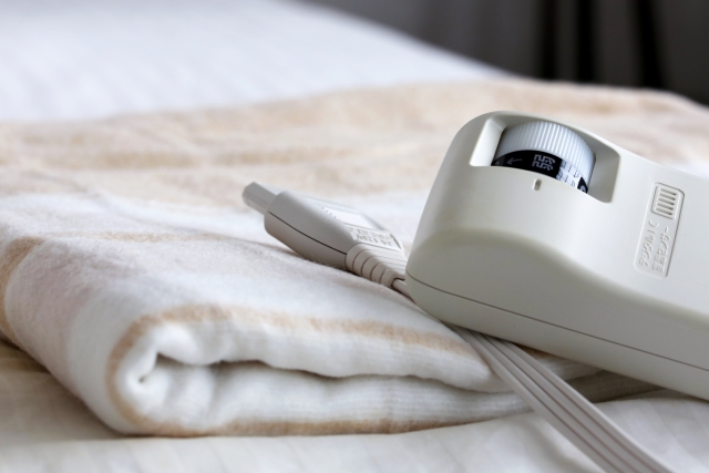 電気毛布でダニ退治はできる？基本の仕組みを解説